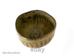 Modern Studio Art Pottery Chawan or Matcha Tea Bowl by Makoto Yabe