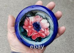 Moorcroft Clematis Pottery Bowl 4-1/4 turned in edge 1930s