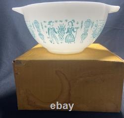 NEW in BOX 1957 Pyrex Butterprint Turquoise 7 Cinderella 441 Mixing Bowl