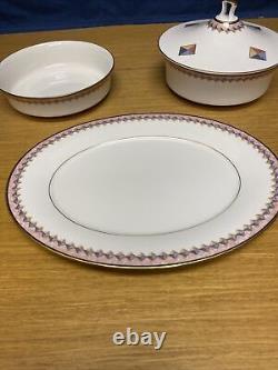 Noritake MOMENTUM #7734 withGold Trim 2 Round Serving Bowls & Oval Platter
