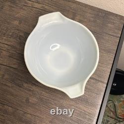 PYREX Cinderella Mixing Bowl Set of 4 Spring Blossom Green Crazy Daisy 4066