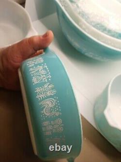 PYREX TURQUOISE AMISH BUTTERPRINT CINDERELLA MIXING BOWLS and CASSEROLE Dishes