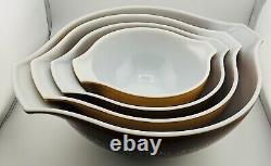 PYREX Woodland Cinderella Nesting Mixing Bowls 41 442 443 444 Set of 4 Brown ExC