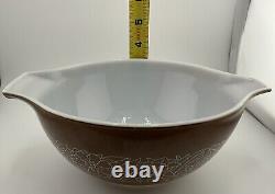 PYREX Woodland Cinderella Nesting Mixing Bowls 41 442 443 444 Set of 4 Brown ExC