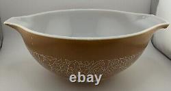 PYREX Woodland Cinderella Nesting Mixing Bowls 41 442 443 444 Set of 4 Brown ExC