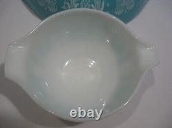 Pyrex Amish Butterprint Cinderella Mixing Nesting Bowls Turquoise/Blue Set of 4