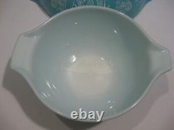 Pyrex Amish Butterprint Cinderella Mixing Nesting Bowls Turquoise/Blue Set of 4