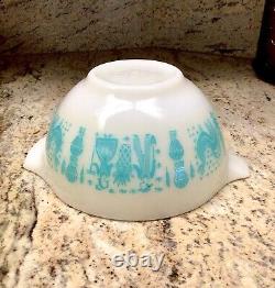 Pyrex Amish Turquoise Blue White Butter Print Nesting Mixing Bowls Set of 4