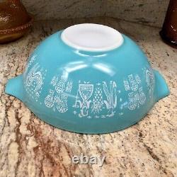 Pyrex Amish Turquoise Blue White Butter Print Nesting Mixing Bowls Set of 4