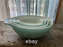 Pyrex Cinderella Amish Butterprint Set Of 4 Nesting Mixing Bowls Vintage MCM