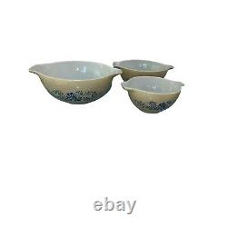 Pyrex Homestead Nesting Bowls Set Of Three Speckled Floral Made In USA Vintage