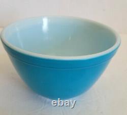 Pyrex Primary Colors Mixing Nesting Bowls set of 4 Vintage