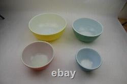 Pyrex Primary Colors Nesting Mixing Vintage Bowls Set of 4