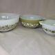 Pyrex Spring Blossom Green White Daisy Cinderella Mixing Bowls Set Of 3