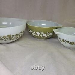 Pyrex Spring Blossom Green White Daisy Cinderella Mixing Bowls Set Of 3