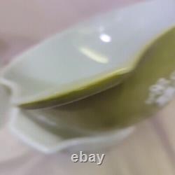 Pyrex Spring Blossom Green White Daisy Cinderella Mixing Bowls Set Of 3