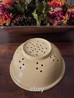 RARE AMERICAN YELLOW WARE POTTERY COLANDER 9.5 YELLOWARE c1880-1920