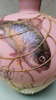 RARE Antique Mt Washington Burmese Guilt Fish Net Art Glass Vase