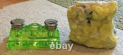 RARE Vintage Double Inkwell Pen Holder Green Uranium Glass Vaseline Beautiful