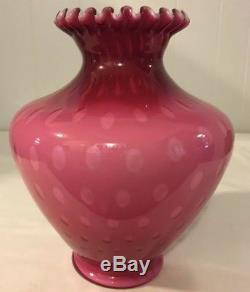 Rare Fenton Bubble Optic Wild Rose Vase Beautiful Large Vase 11 1/2 tall (1961)