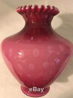 Rare Fenton Bubble Optic Wild Rose Vase Beautiful Large Vase 11 1/2 tall (1961)