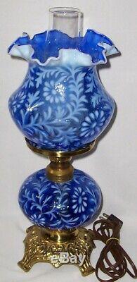 Rare! Fenton Glass Blue Daisy & Fern Lamp (L. G. Wright)