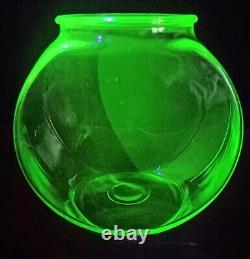 Rare Vintage Uranium Glass Green Vaseline Depression Fish Bowl 5 3/8 Tall HTF