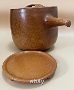 Raymor by Roseville 4 Qt Terra Cotta Handled Bean Pot with Lid and Trivet