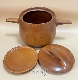 Raymor by Roseville 4 Qt Terra Cotta Handled Bean Pot with Lid and Trivet