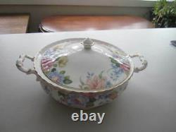 Royal Albert Beatrice covered serving bowl EXTREMELY RARE