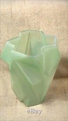 Ruba Rombic Art Deco Jade Green Opalescent 6 Vase Consolidated Lamp & Glass Co