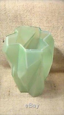 Ruba Rombic Art Deco Jade Green Opalescent 6 Vase Consolidated Lamp & Glass Co