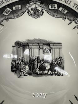 SMALL Wedgwood Queensware Philadelphia Bowl