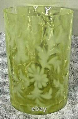 STUNNING RARE Fenton Daisy & Fern PICKLE CASTOR Vaseline Opalescent Glass