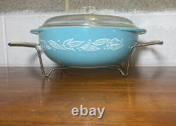 Seldom Seen Pyrex Blowing Leaves 1960 Promo Turquoise 2qt bowl /lid/024