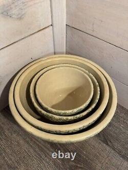 Set Of 4 Robinson Ransbottom Roseville Spongeware Bowls Green Nesting Mixing USA