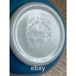 Set of 4 Vintage Pyrex Blue Garland Snowflake Nesting Mixing Bowls