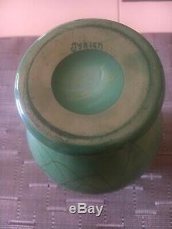 Steuben Tyrian Vase (Carder Frederick) Very Rare And In Excellent Condition