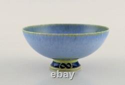 Sven Wejsfelt, Gustavsberg Studiohand. Unique bowl on a base, 1984