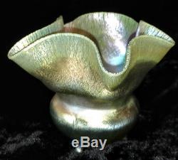 TIFFANY Favrile Rare Glass 5 Ruffled Onion Skin'd Wings 4 Leg Vase Gold-Blue