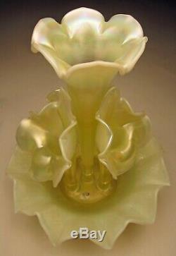 VTG Fenton Art Glass 4 Horn Epergne Topaz Opalescent Stretch Glass Vaseline 1997
