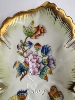 VTG Herend QUEEN VICTORIA 6 Leaf Shaped Dish And 3 Small Trinkets Set Of 4