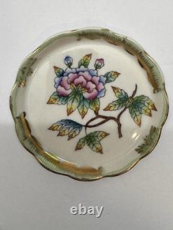 VTG Herend QUEEN VICTORIA 6 Leaf Shaped Dish And 3 Small Trinkets Set Of 4