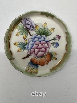 VTG Herend QUEEN VICTORIA 6 Leaf Shaped Dish And 3 Small Trinkets Set Of 4