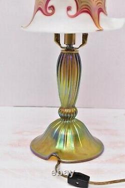 VTG Lundberg Studios Art Glass Table Lamp Lamp Iridescent Pulled Feather Signed