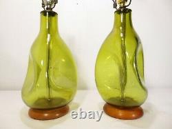 VTG Mid Century BLENKO LP-11 TABLE LAMP PAIR in CHARTREUSE Pinched ART GLASS