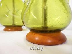 VTG Mid Century BLENKO LP-11 TABLE LAMP PAIR in CHARTREUSE Pinched ART GLASS