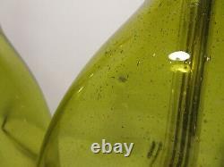 VTG Mid Century BLENKO LP-11 TABLE LAMP PAIR in CHARTREUSE Pinched ART GLASS