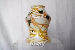 Very Pretty c. 1920 Signed QUEZAL Hanging Hearts Art Glass Shade for Handel Harp