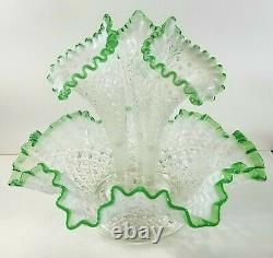 Vintage 1950s Large Emerald Crest Diamond Lace Fenton Epergnes 3 Horn Vase NMINT